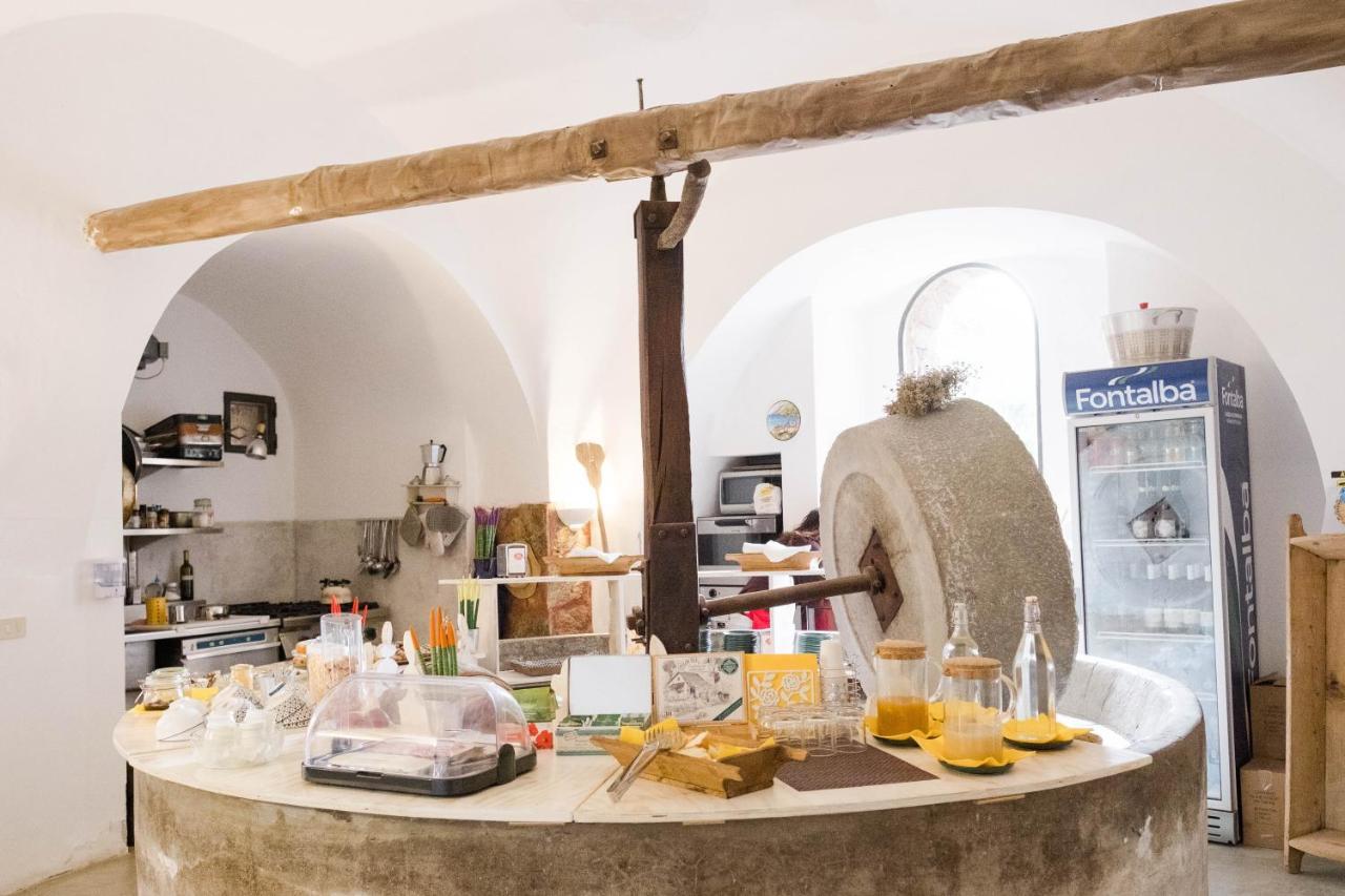 Il Mulino Di Scauri Villa Scauri  Bagian luar foto